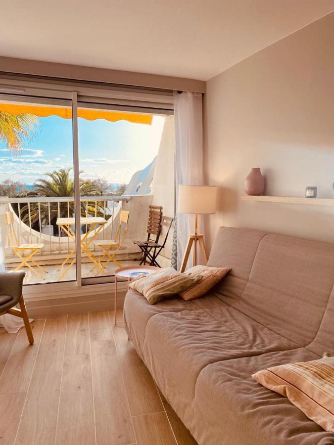 Le Cali, P2 Cabine Dans Une Residence Avec Piscine, Vue Mer Et Parking Prive La Grande-Motte Eksteriør billede